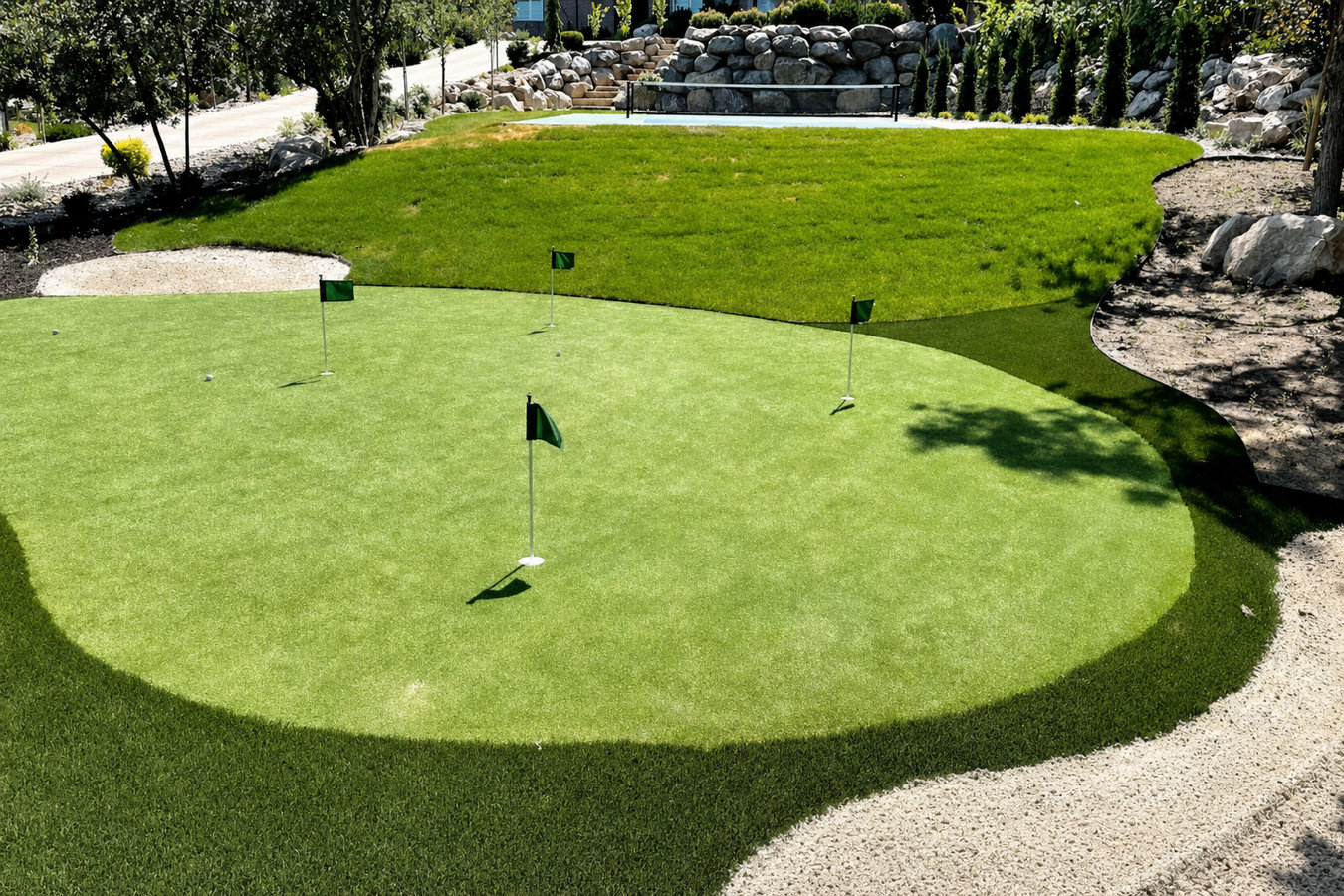 Putting green turf